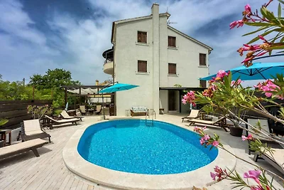 Ferienwohnung mit Aussenpool