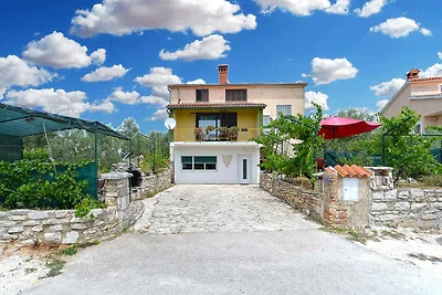 Ferienwohnung mit Klimaanlagen und Terrasse
