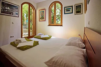 Ferienwohnung mit überdachter Terrasse und