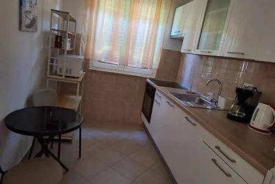 Ferienwohnung mit Klimaanlage und Balkon