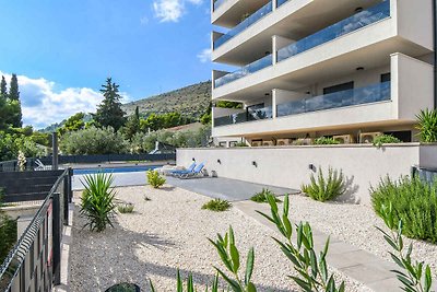 Ferienwohnung mit Balkon und Meerblick