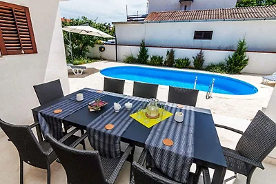 Komfortables Ferienhaus Pianeta in Sabunike m