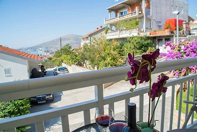 Einladende Ferienunterkunft in Trogir mit pri