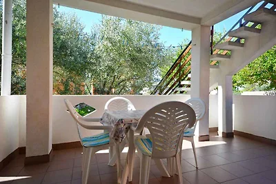 Ferienwohnung mit Klimaanlage und Terrasse im