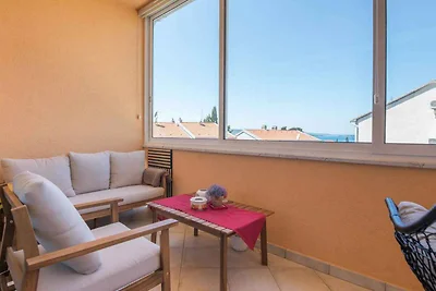 Ferienwohnung mit Balkon und teilweise