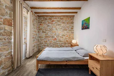 Ferienwohnung mit Balkon und Klimaanlage