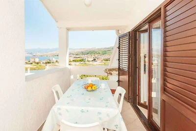 Appartamento Vacanza con famiglia Pag