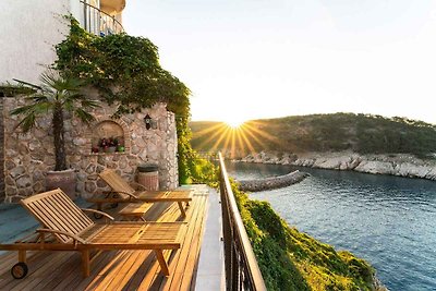 Villa mit Panoramablick auf das Meer