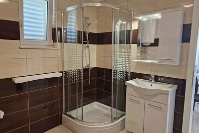 Ferienwohnung neu eingerichtet für 2-4 Pers.