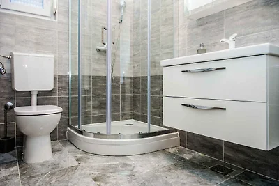 Appartamento Vacanza con famiglia Lokva Rogoznica