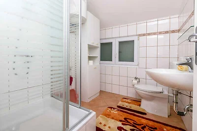 Appartamento Vacanza con famiglia Lokva Rogoznica