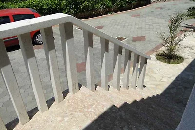 Ferienwohnung mit Terrasse und Meerblick