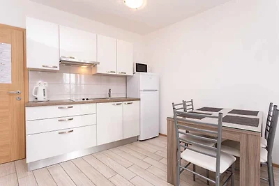 Ferienwohnung mit Klimaanlage und Terrasse