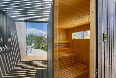 Villa mit Klimaanlage und Pool