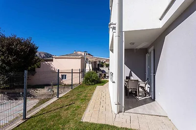 Ferienwohnung mit Klimaanlage und Terrasse