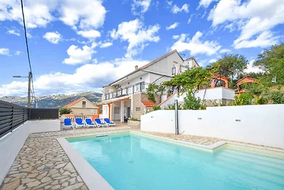 Ferienhaus mit Klimaanlage und Pool