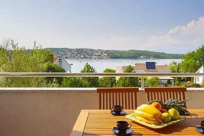 Ferienwohnung mit einen Balkon und Meerblick