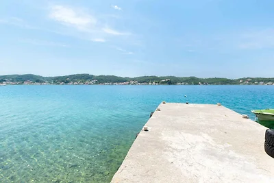 Ferienwohnung mit Balkon, am Meer