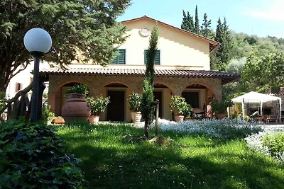 Ferienhaus mit Pool und Terrasse