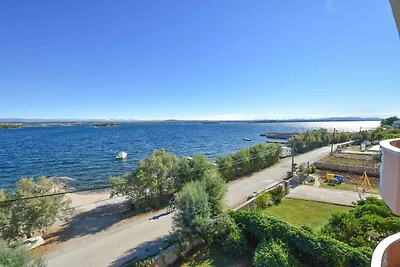 Apartament Dla rodzin Pašman, Tkon