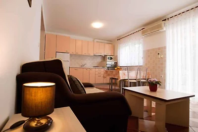 Ferienwohnung mit Klima und Terrasse