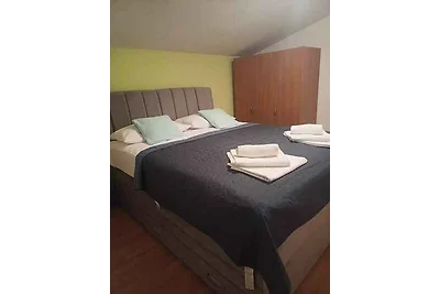 Ferienwohnung mit Klimaanlage, Balkon,
