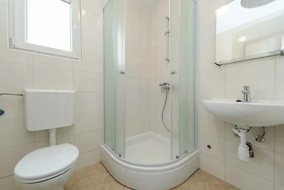 Ferienwohnung mit Klimaanlage und Balkon