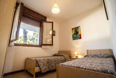Ferienhaus mit Terrasse, Grill und privatem