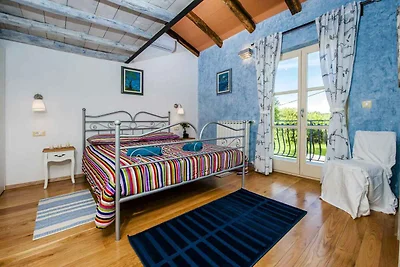 Villa mit Pool und Klimaanlage
