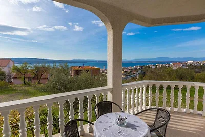 Ferienwohnung mit Balkon und Meerblick