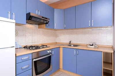 Ferienwohnung mit Klimaanlage und Balkon in S