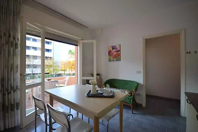 Ferienwohnung mit Klimaanlage und Balkon