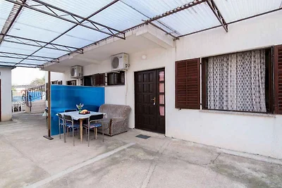 Ferienwohnung mit Terrasse, Meerblick