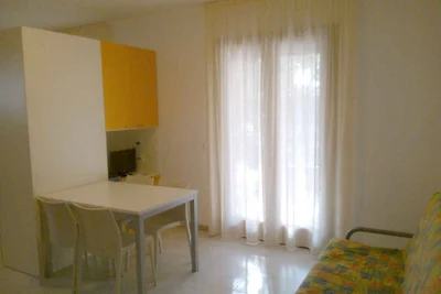 Studio mit Pool und Klimaanlage