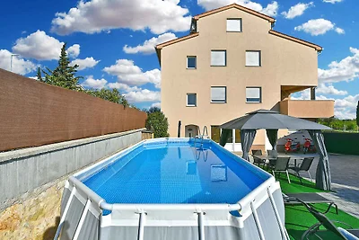 Ferienwohnung mit Klimaanlage und Fertigpool