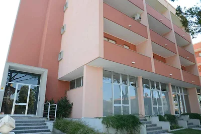 Ferienwohnung mit Klimaanlage und Balkon