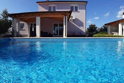 Vakantiehuis Ontspannende vakantie Pula