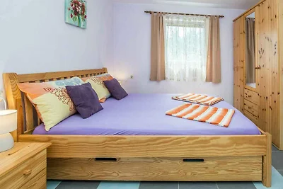 Ferienwohnung mit Balkon, Parkplatz und