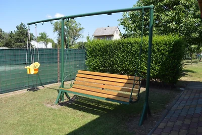 Ferienwohnung mit grossem Garten