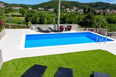 Ferienwohnung mit grosser Terrasse und