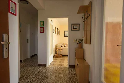 Ferienwohnung mit Balkon und Klimaanlage