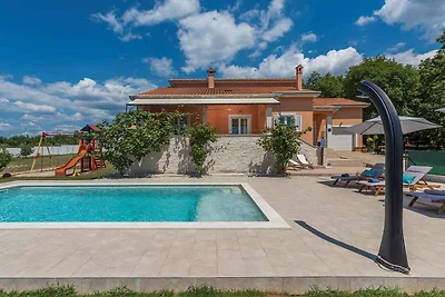 Ferienhaus mit Privatpool