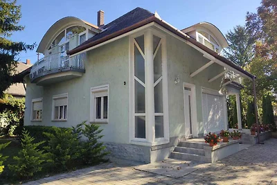 Ferienwohnung mit grosser Balkon, amerikanisc
