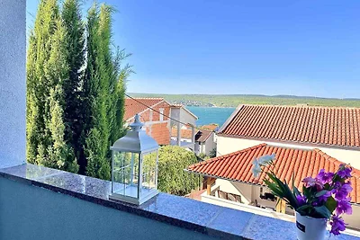 Ferienwohnung mit Terrasse und Meerblick