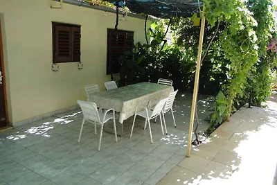 Ferienwohnung mit Balkon 300 m vom Strand