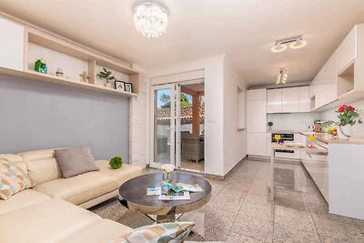 Ferienwohnung mit Klimaanlage und Jakuzzi