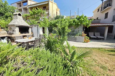 Studio mit Garten und Klimaanlage