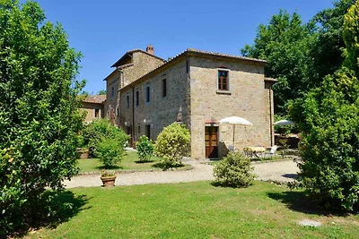 Villa mit Aussenpool und WLAN