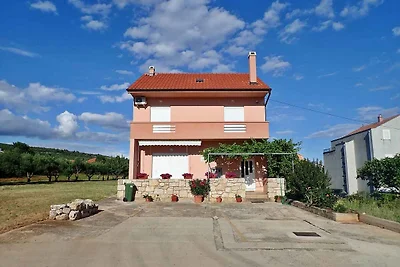 Ferienwohnung mit Terrasse und Klimaanlage