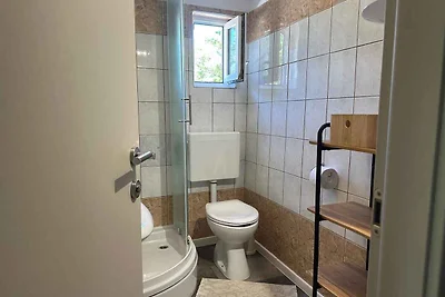 Ferienwohnung mit Balkon und Pool